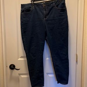 Dark wash skinny jeans